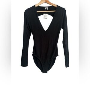 Urban Outfitters v-neck long sleeve Black Body Suit with back cut out NWT